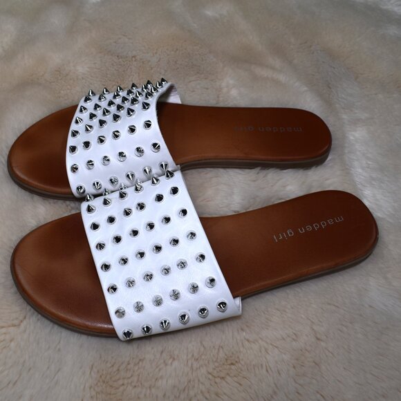 Steve Madden Farrin White Spiked Slip-On Sandals Size 8 - Picture 11 of 11